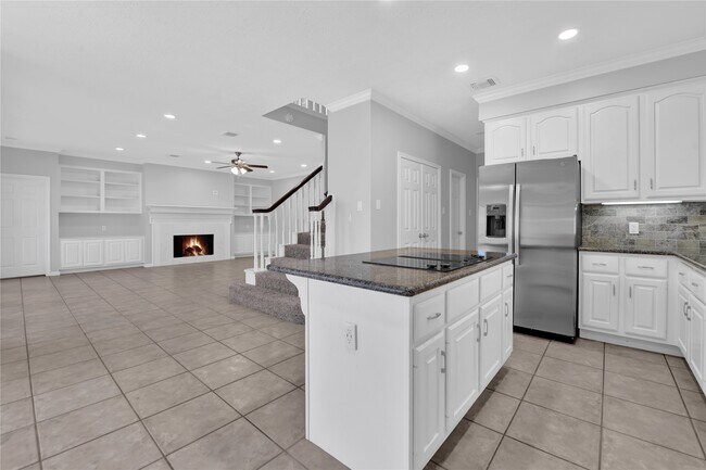 Building Photo - 4422 Brook Shadow Dr