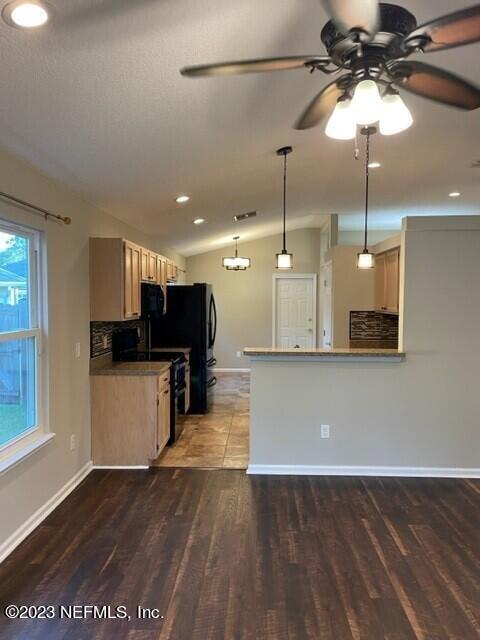 Building Photo - 1350 Portside Dr