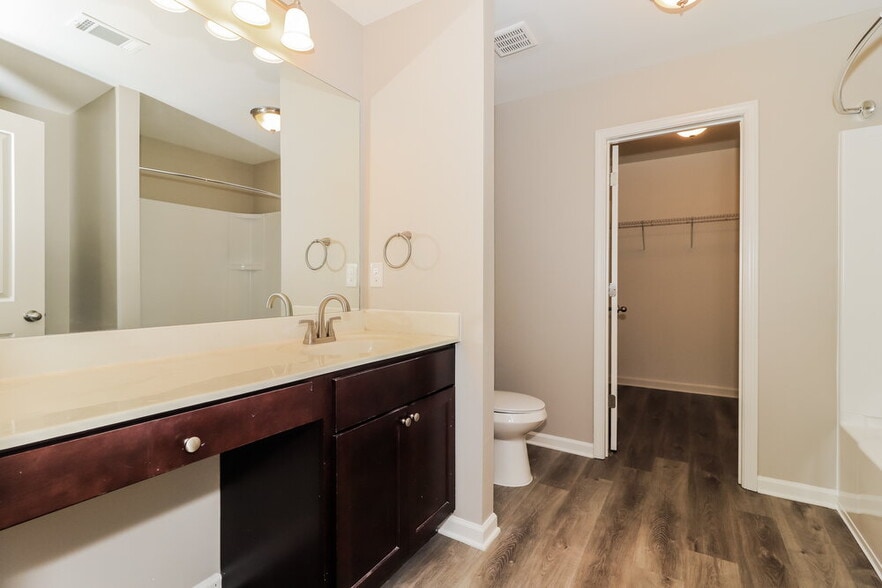 Building Photo - 129 Aberdeen Way