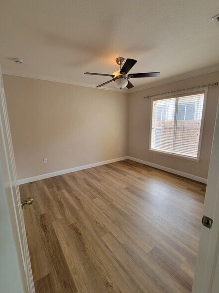 Building Photo - 2251 W Preserve Way