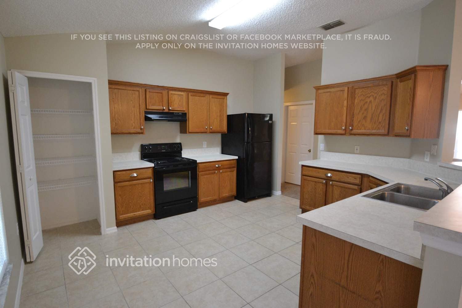 Building Photo - 256 Heronwood Cir