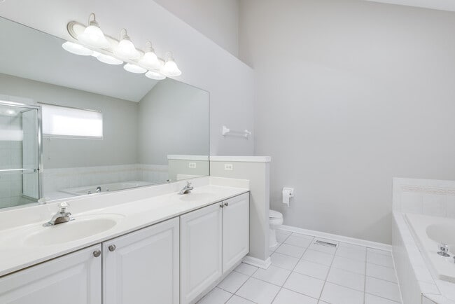 Building Photo - 954 Campbell Dr