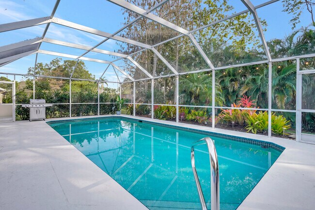 Building Photo - 6726 Sloane Pl