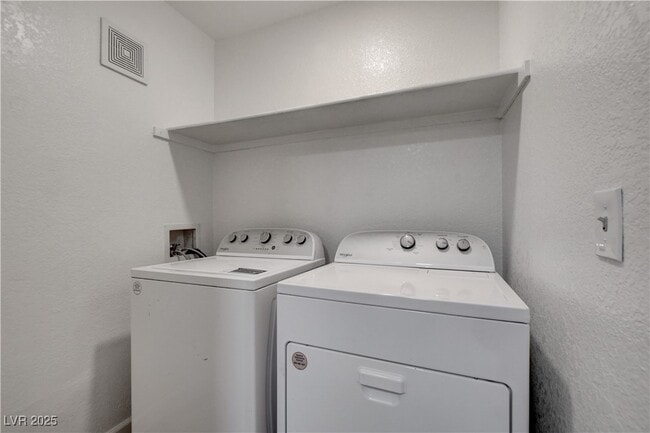 Building Photo - 5260 Mission Monterey Ln