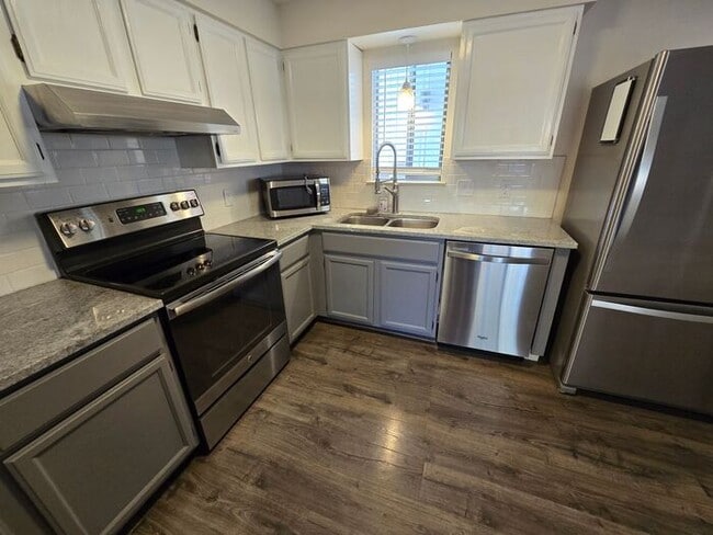 Building Photo - Cozy Home in Northwest Reno Conveniently Located!