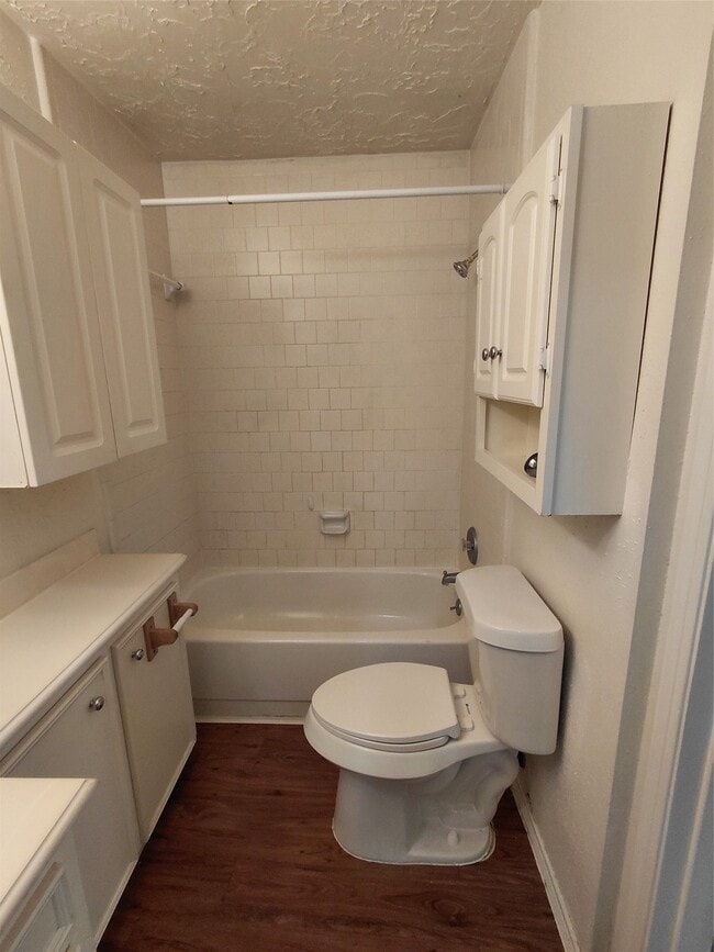 Building Photo - 3203 Mourning Dove Dr