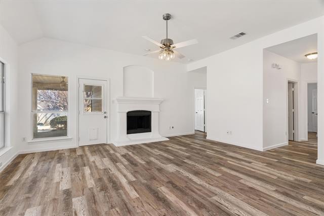 Building Photo - 2402 Wiley Farm