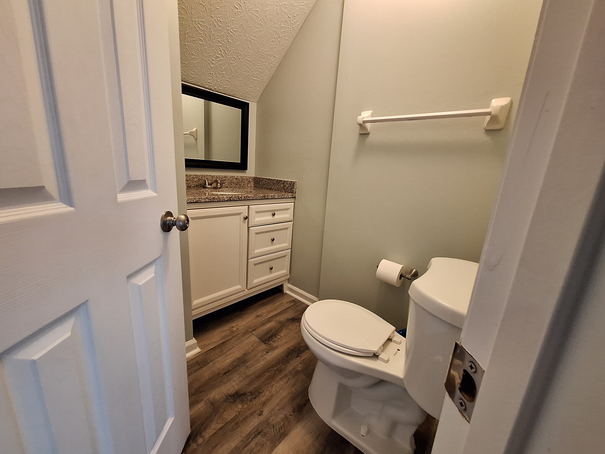 Building Photo - 324 Cross Wind Dr