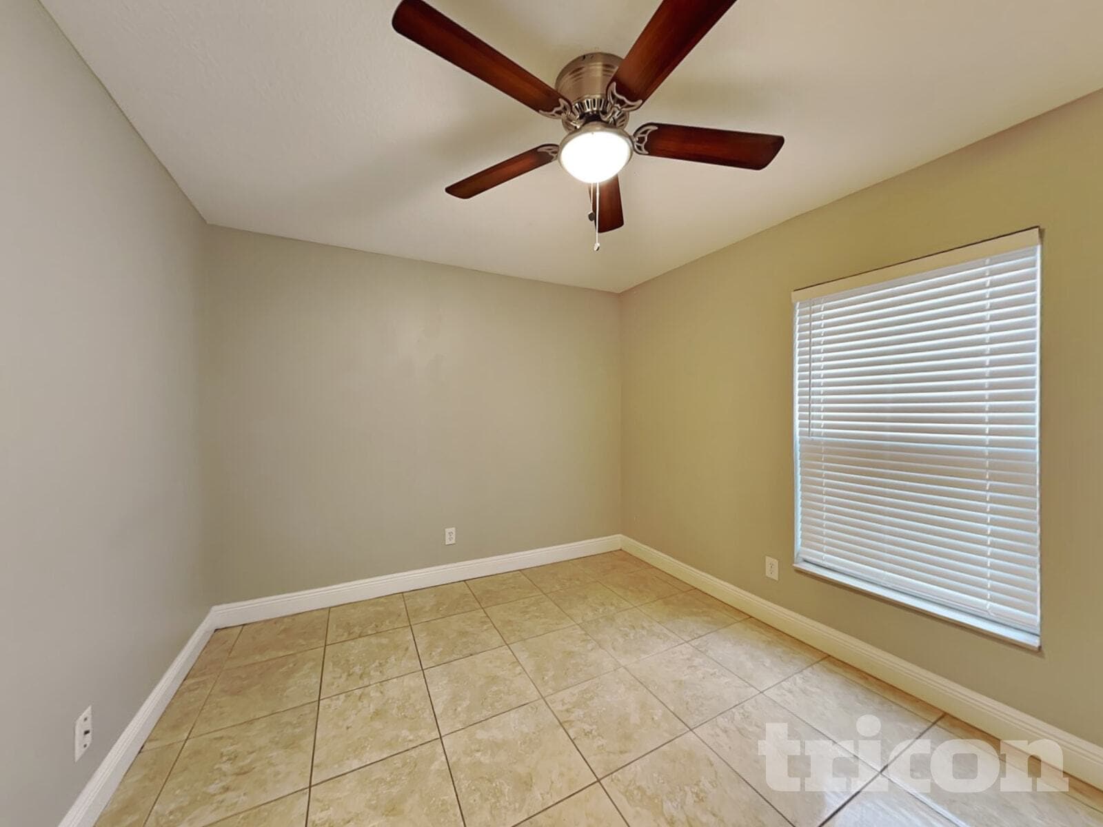 Building Photo - 6517 Seafairer Dr