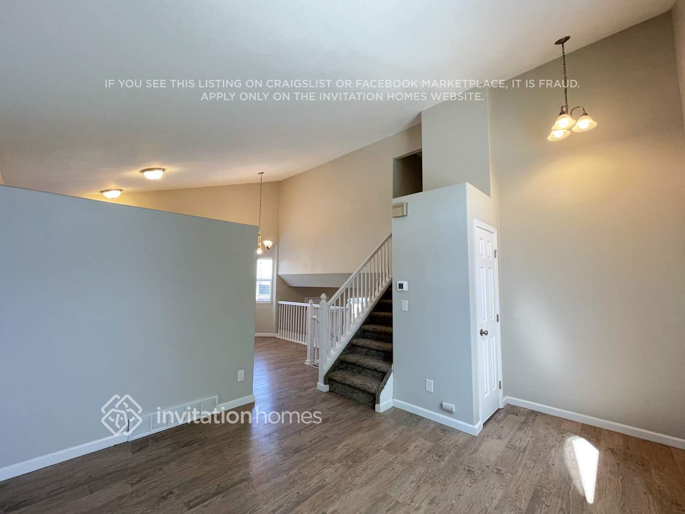 Building Photo - 5844 Santana Dr