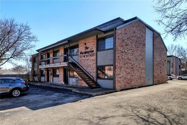 Primary Photo - 1717 W 35th St