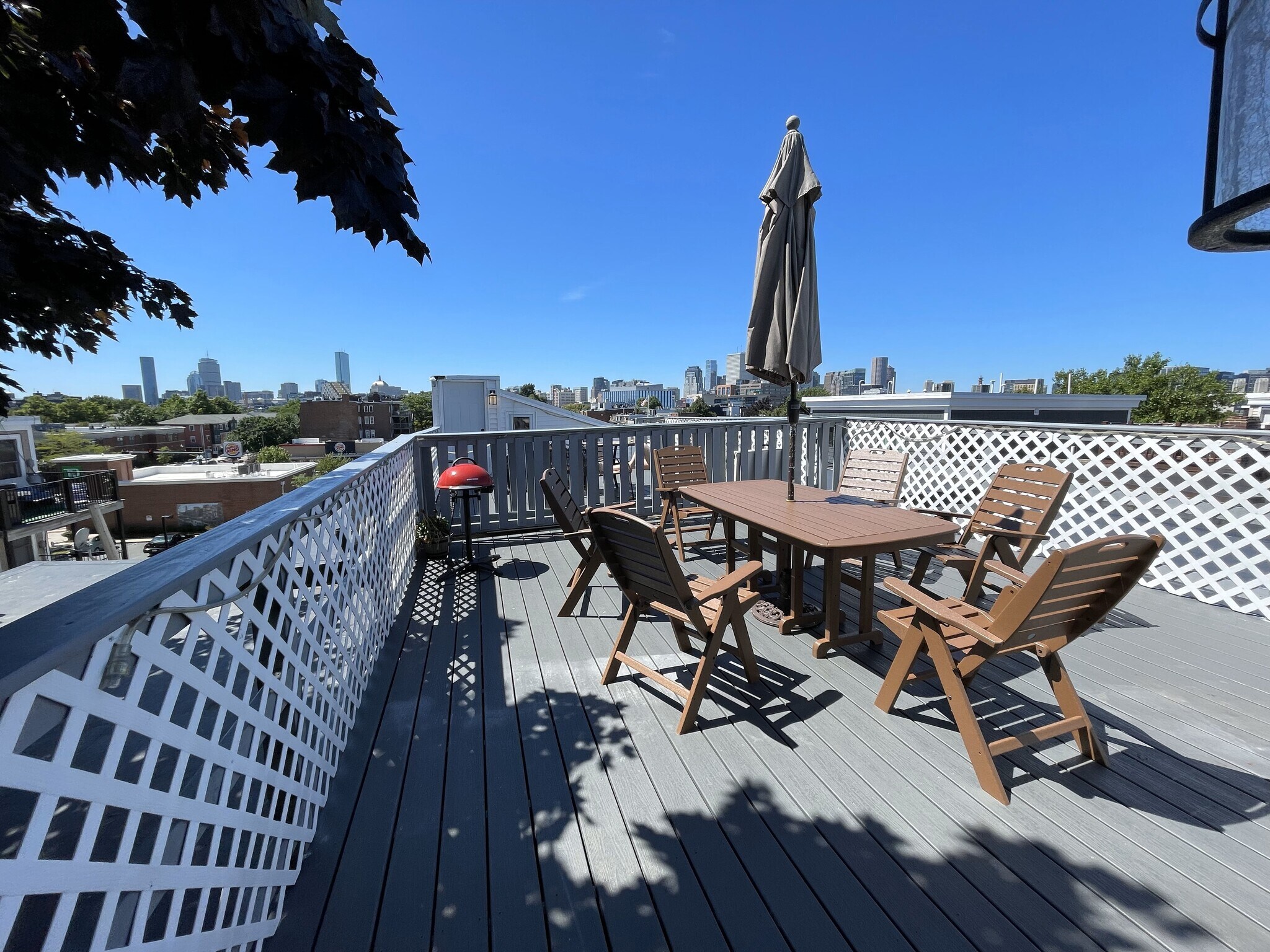 Building Photo - 268 Athens St