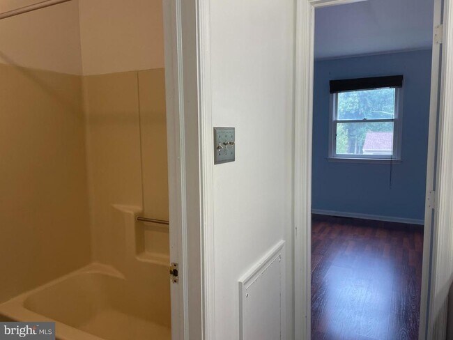 Building Photo - 154 Trotters Lea Ln
