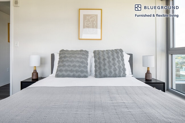 Building Photo - 22 Water St