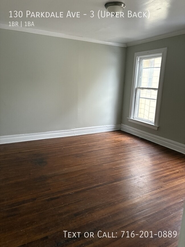 Building Photo - 130 Parkdale Ave