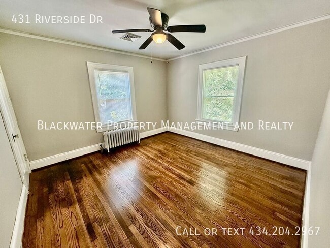 Building Photo - 431 Riverside Dr