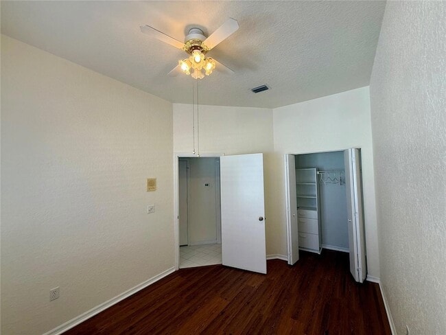 Building Photo - 8037 SW 115th Loop