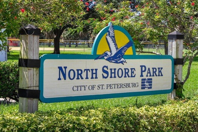 Building Photo - 606 12th Ave NE