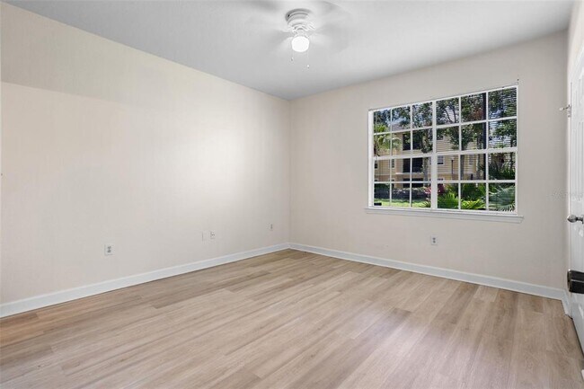 Building Photo - 2528 Robert Trent Jones Dr