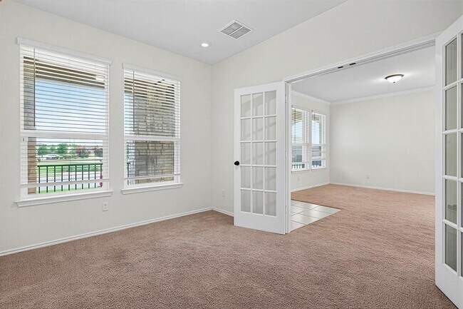 Building Photo - 4600 Ercolano Ln