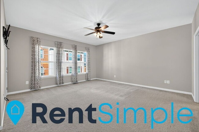 Building Photo - 7485 Brunson Cir