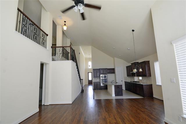 Building Photo - 1031 River Rock Way