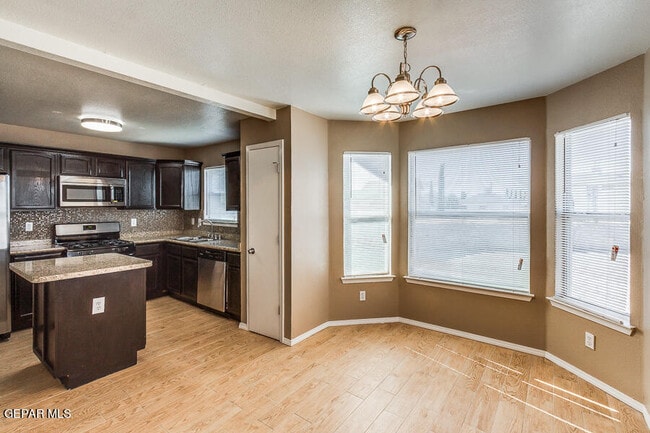 Building Photo - 12277 Tierra Pez Way