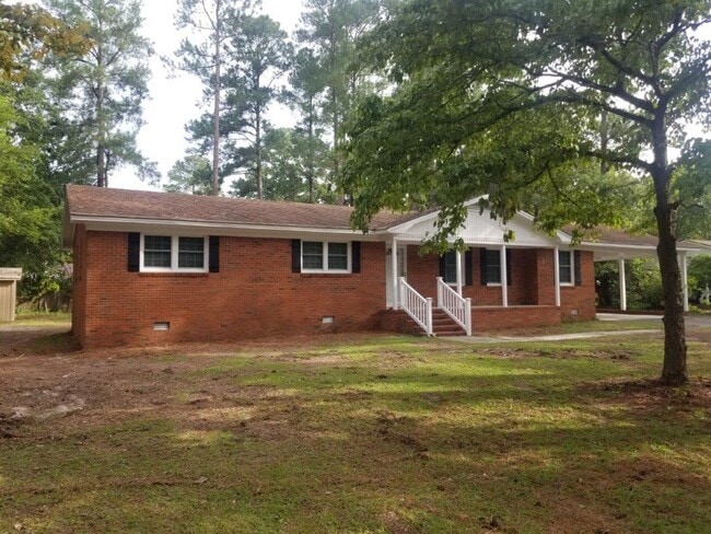 Primary Photo - 124 Perry Dr