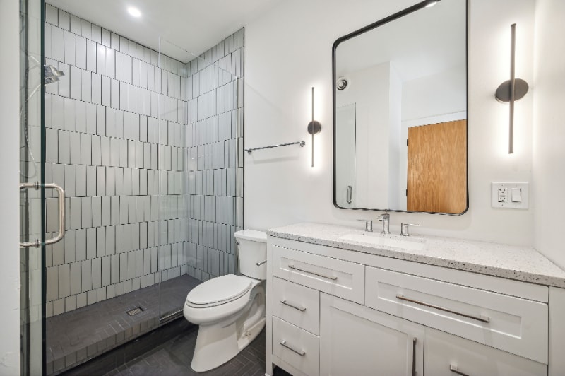 Building Photo - 1928 Harrison St