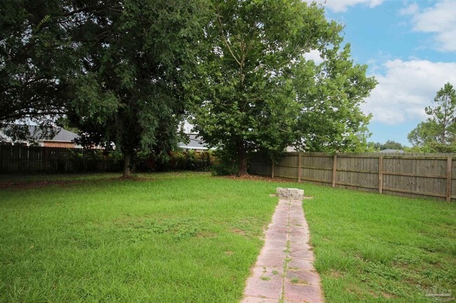 Building Photo - 127 Tobago Ct