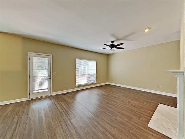 Building Photo - 1432 Brighton Circle