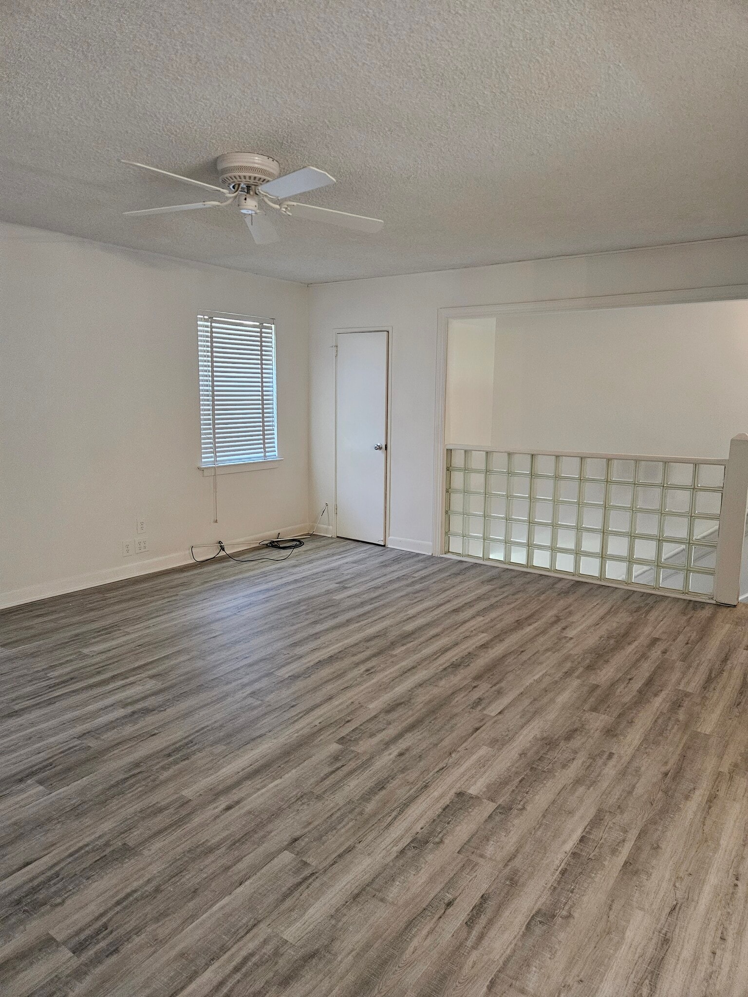 Building Photo - 2846 Walton Way