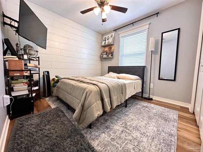 Building Photo - 346 Mizzen Ln