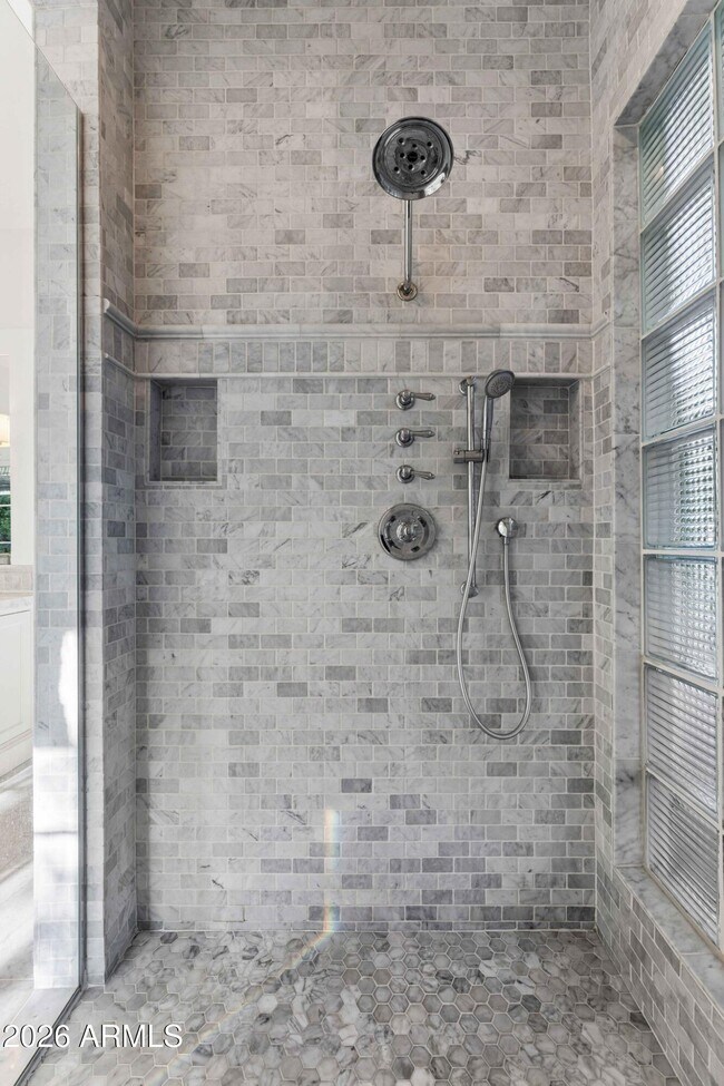 Building Photo - 4202 N 64th St