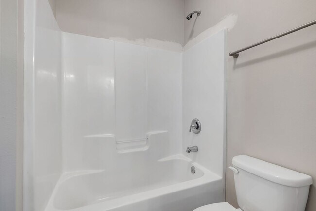 Building Photo - Midtown Tallahassee Home