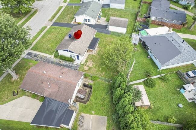 Building Photo - Cozy Ranch Home 30 Night Min Quiet Reynoldsburg