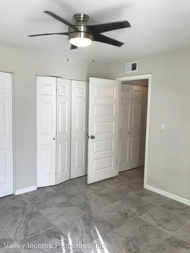 Building Photo - 39 W Medlock Dr