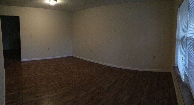 Building Photo - Greenfield Apartments