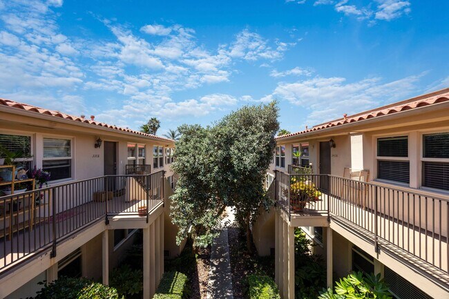 Building Photo - Beautiful 2 Bedroom in La Jolla Village wi...