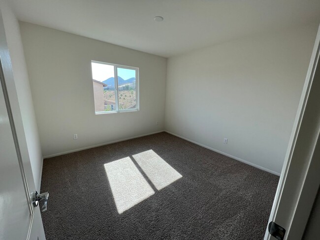Building Photo - Winchester Ridge 4 bedroom home for rent -...