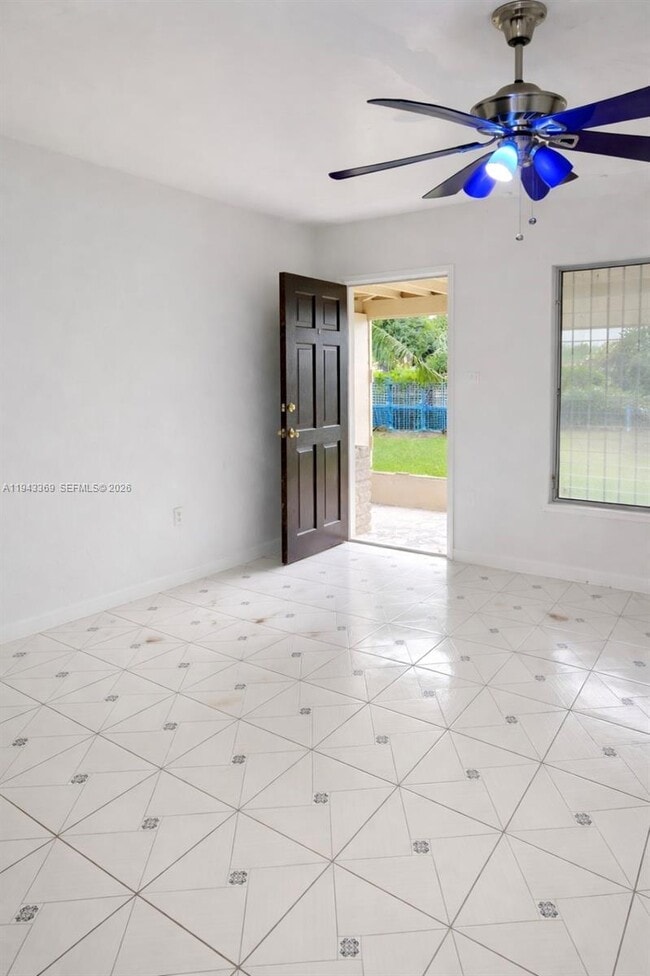 Building Photo - 2325 NW 89th St