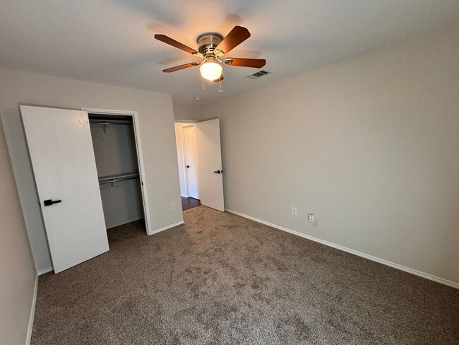 Building Photo - 4 BR/2BA | Updated Single Family Home | 2-Car Garage Parking | Fenced backyard