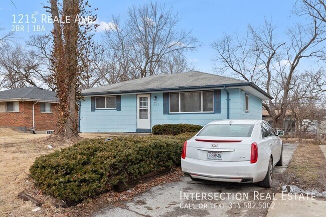 Primary Photo - 1215 Reale Ave