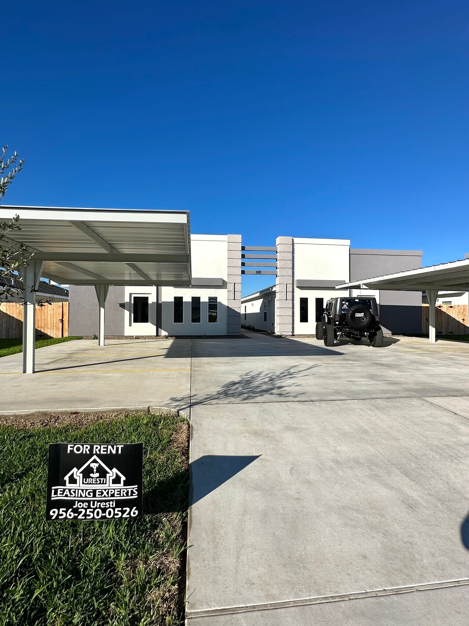 Building Photo - 2918 W Driftwood St