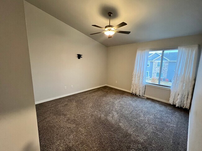 Building Photo - 2223 Eversull Ln