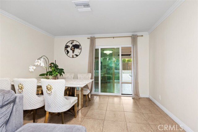 Building Photo - 11377 Gaynor Ave