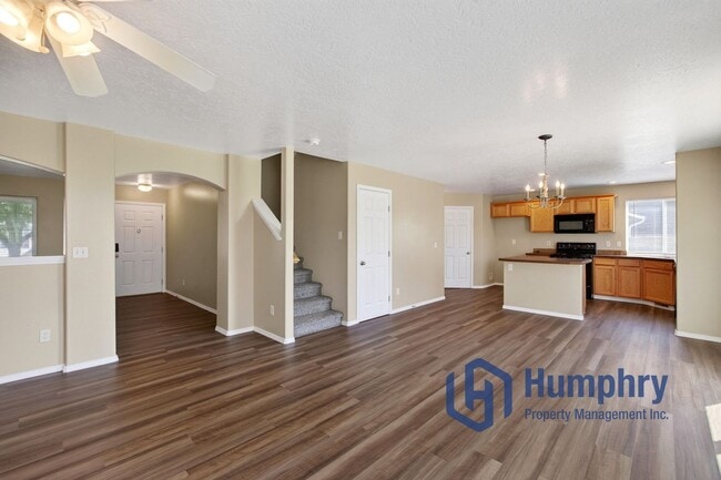 Building Photo - 2243 N Cougar Way