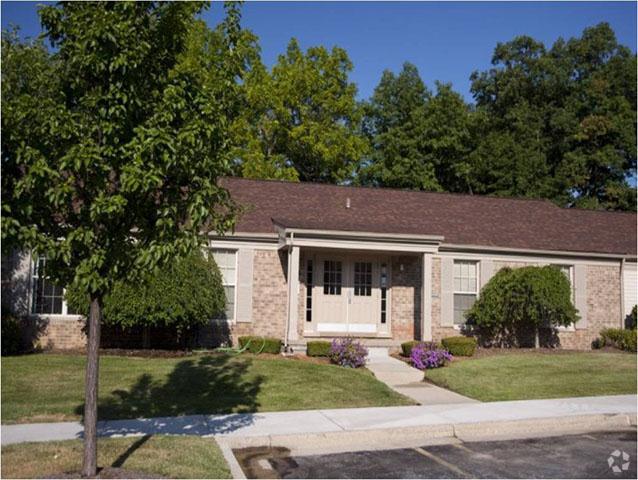 Building - Countryside Townhouses of Auburn Hills