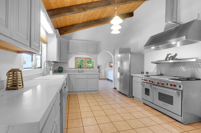 Building Photo - Peaceful Cachagua Retreat | 3BR Home with Vaulted Ceilings, Oaks & Star-Filled Skies