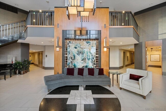 Building Photo - 680 Kettner Blvd